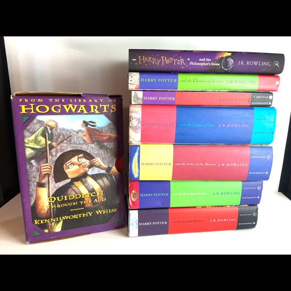 Harry Potter: Complete Books Set wt Hogwarts - Picture 1 of 8